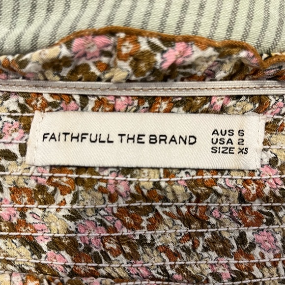 Faithfull The Brand Es Saada Floral Smocked Mini Dress - Picture 5 of 5